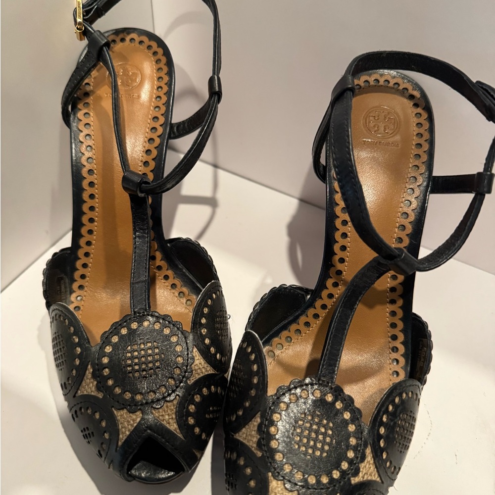 Tory Burch Black Leather Scalloped Circle T-Strap Heels